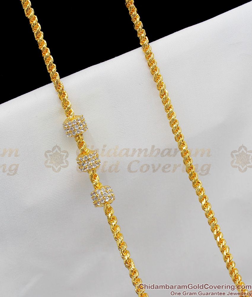 Sparkling White Diamond Traditional Cylindrical Design Mopu Gold Chain Collection MCH209