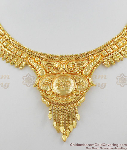 Buy quality 916 Gold Trending Wedding Necklace in Pune