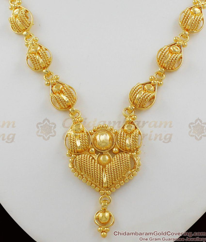Attractive Look Necklace Chain Design 