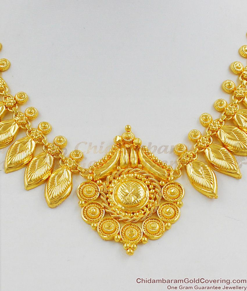 Mullai Arumbu Leaf Design Traditional Kerala Gold Necklace South Indian Jewelry NCKN1279