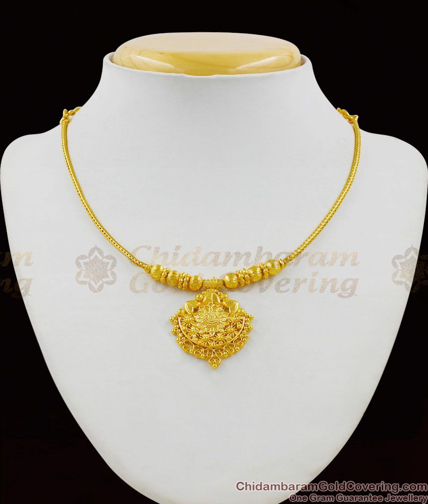 Short Dollar Chain Pattern Gold Finish Necklace For Ladies Traditional Wear NCKN1348