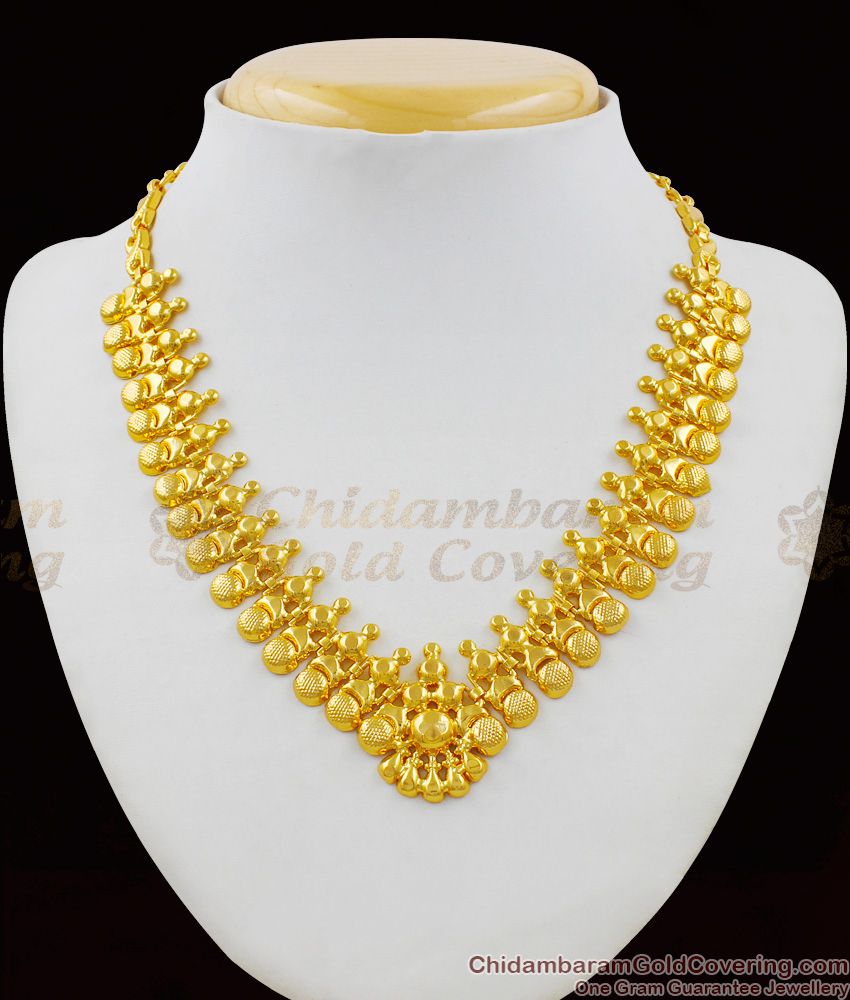 High On Trendy Gold Plated Admiring Design Necklace For Ladies Party Wear NCKN1404