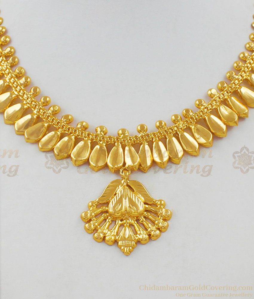 Impressive Kerala Made Pure Gold Festive Design Dollar Necklace For Traditional Wear NCKN1590