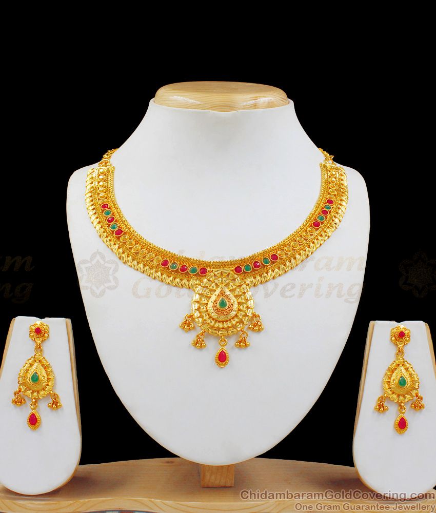 Exclusive Forming Pattern Gold Necklace Set With Suitable Earrings NCKN1974