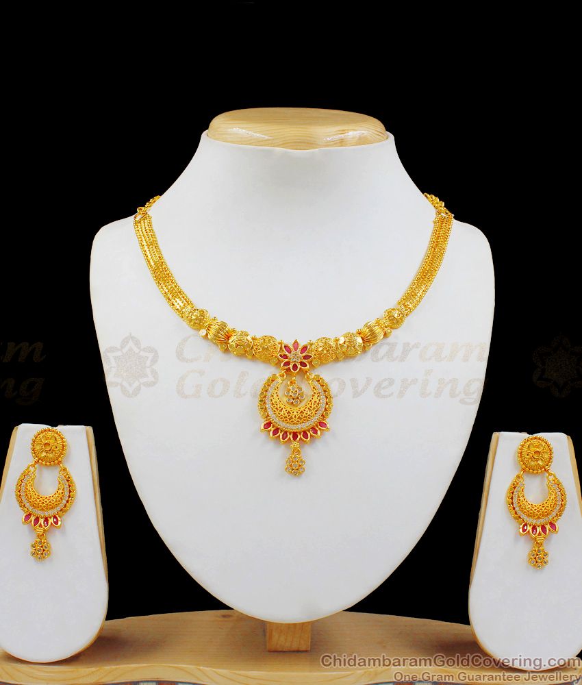 Iconic Gold Necklace Design Set With Suitable Earrings Forming Jewelry NCKN1978