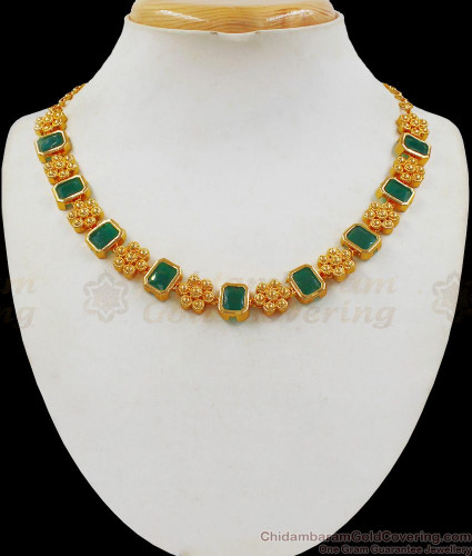 Kerala Big Emerald Stone Gold Necklace 