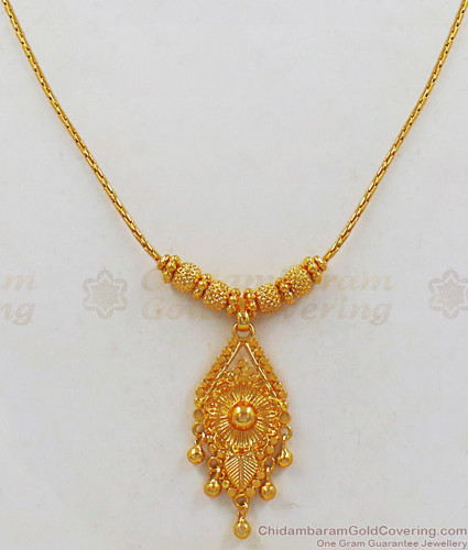 Suetables Vanessa Gold Zodiac Horoscope Charm Necklace - Meghan Markle's  Jewelry - Meghan's Fashion