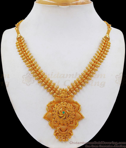 Party wear gold jewellery store