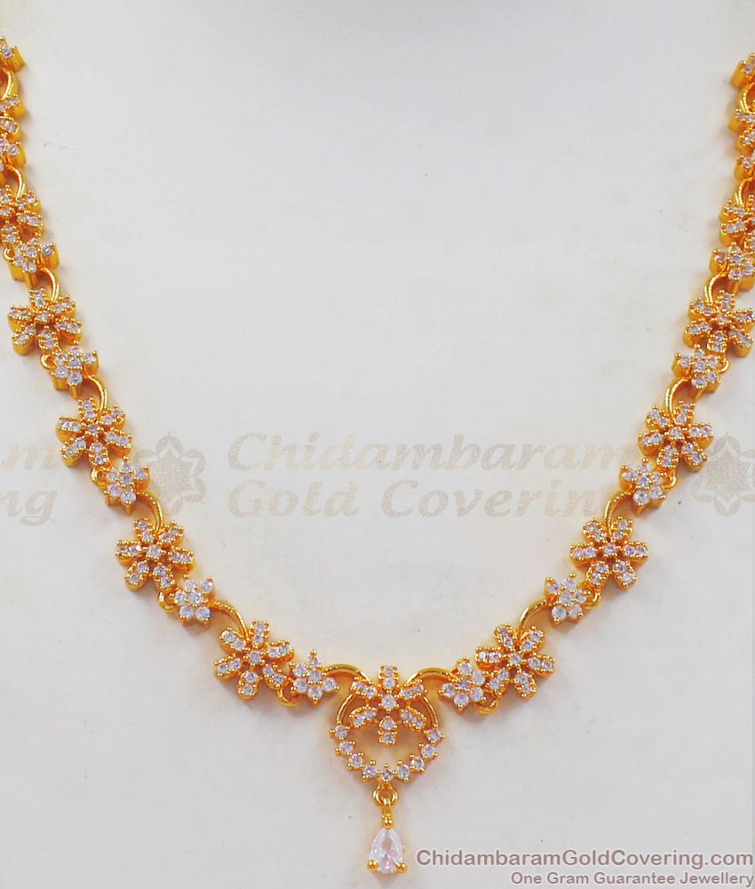 Pretty Looking Gold Necklace Flower Design Diamond Stones NCKN2358