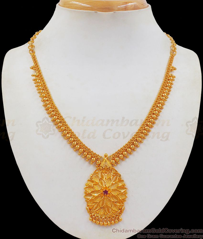 Fascinating Lotus Dollar Gold Necklace Shop Online NCKN2376