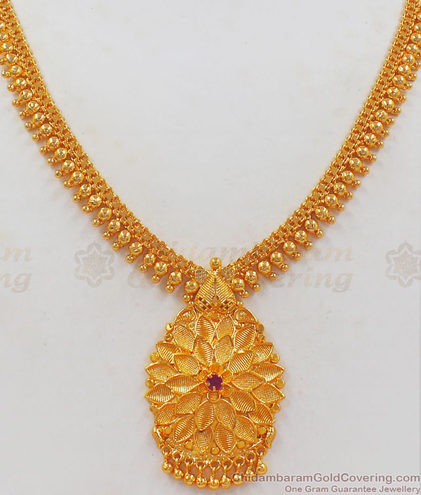 Fascinating Lotus Dollar Gold Necklace Shop Online NCKN2376