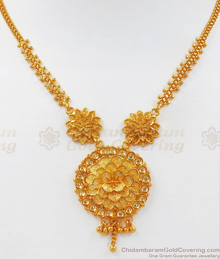 Simple Flower Design Gold Plated Daily Wear Necklace NCKN2488