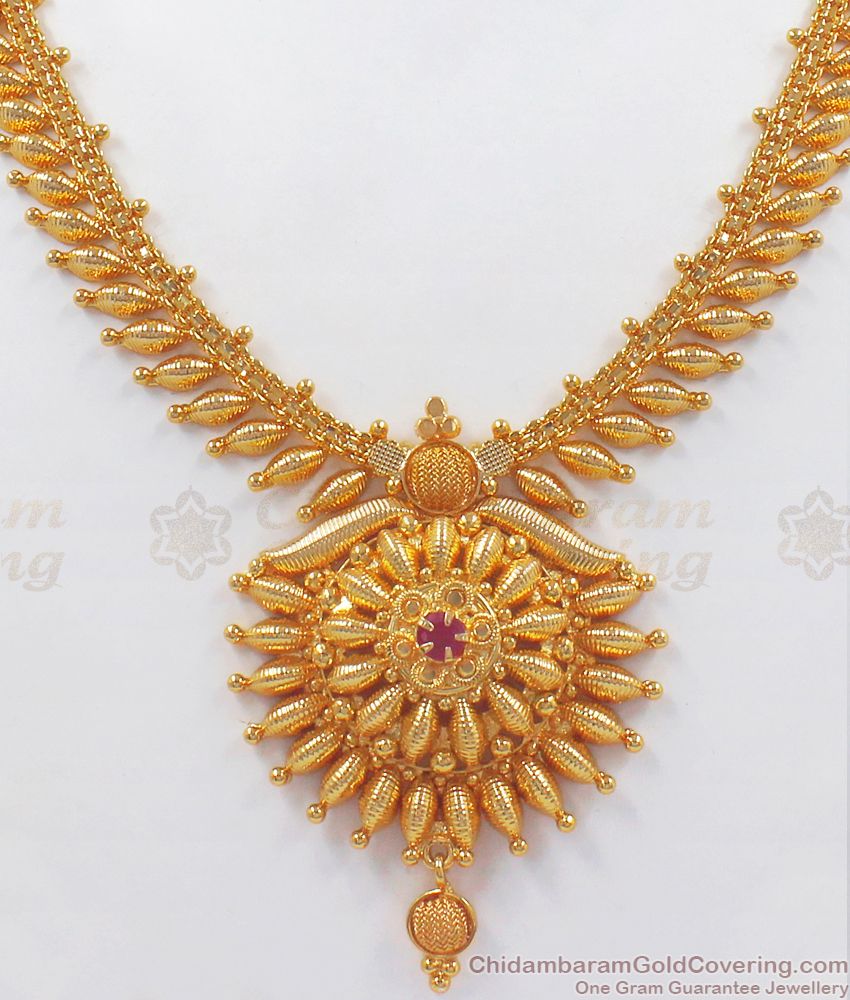 Eye Catching Gold Plated Necklace Ruby Stone Net Pattern NCKN2524