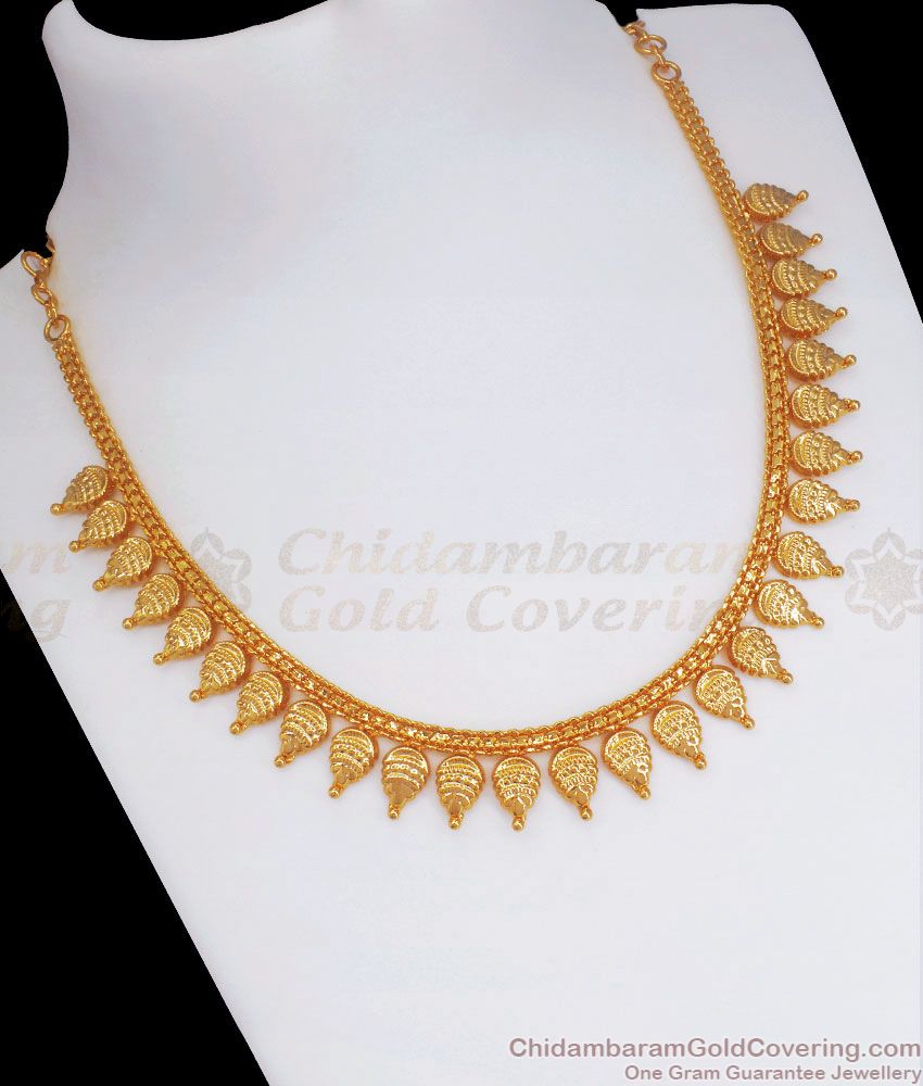 Kerala Style Gold Short Necklace - South India Jewels