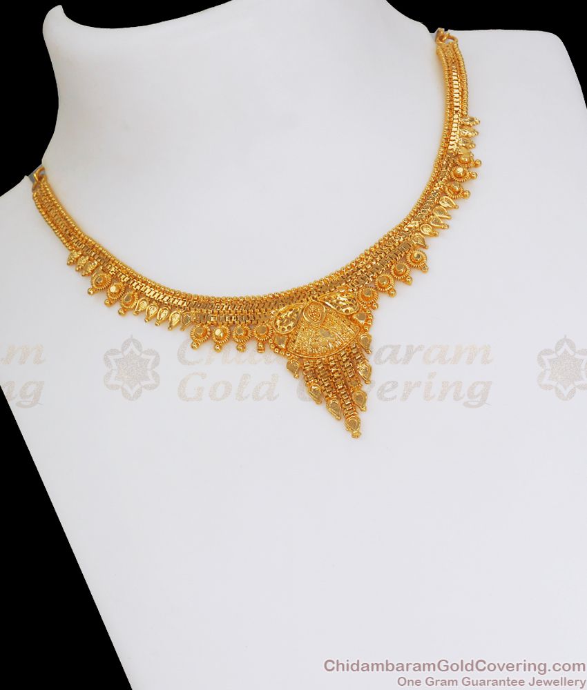 Look Like Real gold Pattern Necklace Shop Online NCKN2590