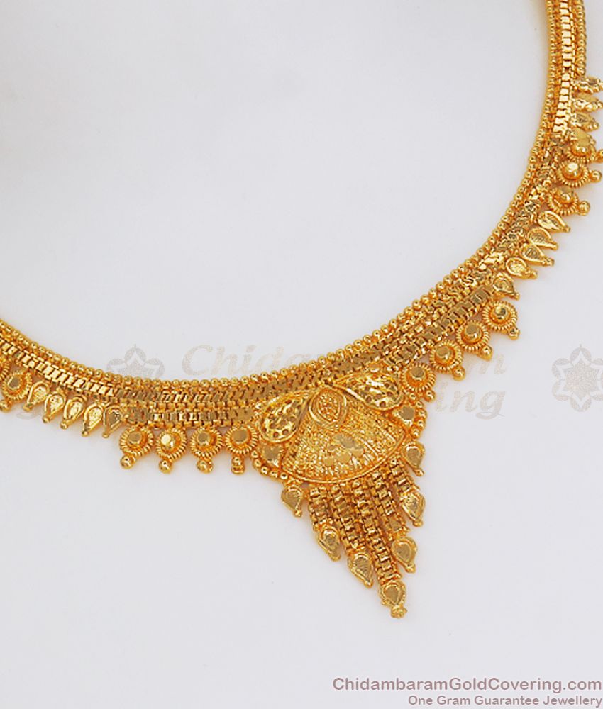 Look Like Real gold Pattern Necklace Shop Online NCKN2590