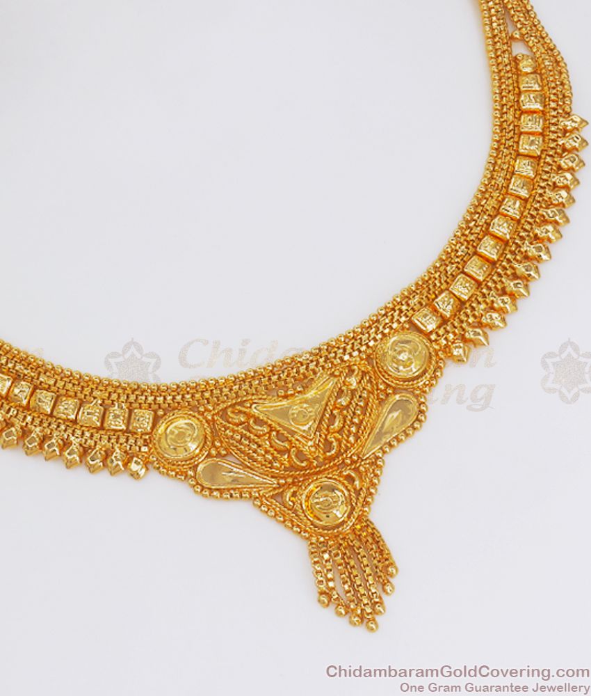 Gorgeous Gold Plated Necklace Kolkata Pattern At Affordable Price NCKN2591