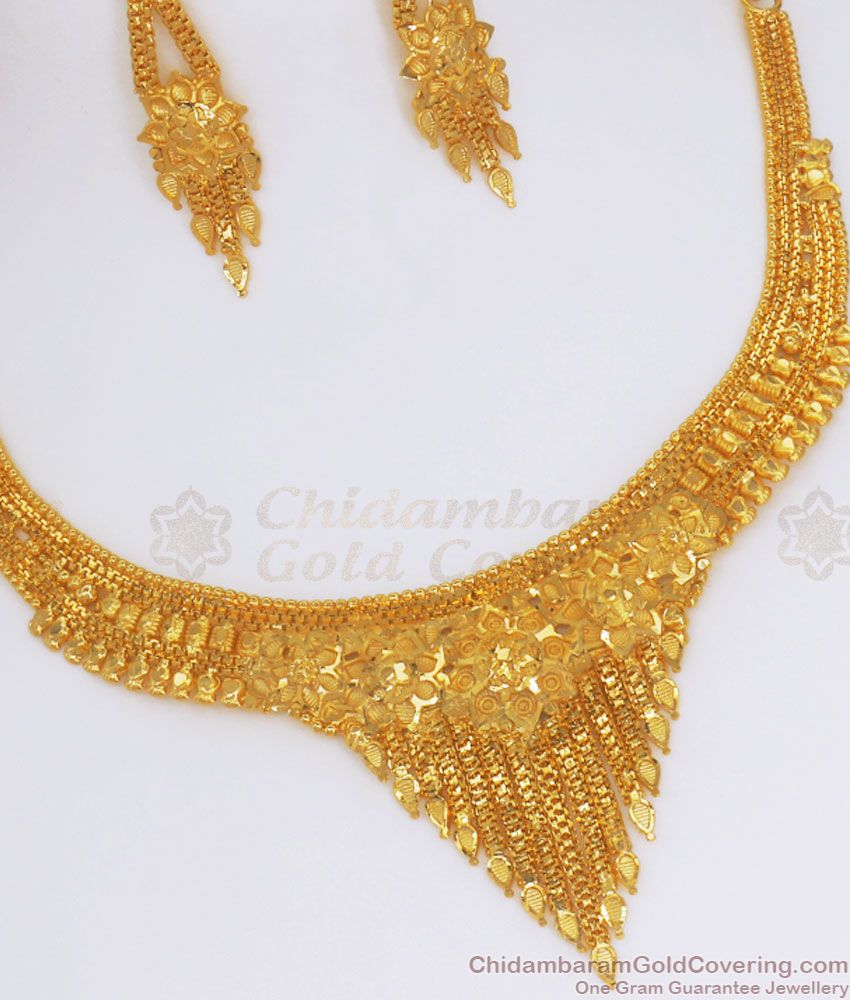 Kolkata Pattern Gold Forming Necklace Set Collection Earring Combo NCKN2735