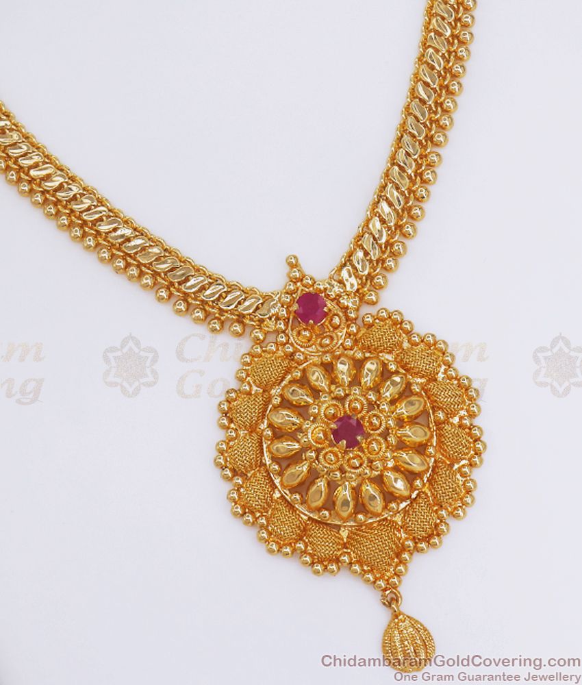 Latest Gold Plated Net Pattern Necklace Single Ruby Stone Jewelry NCKN2808