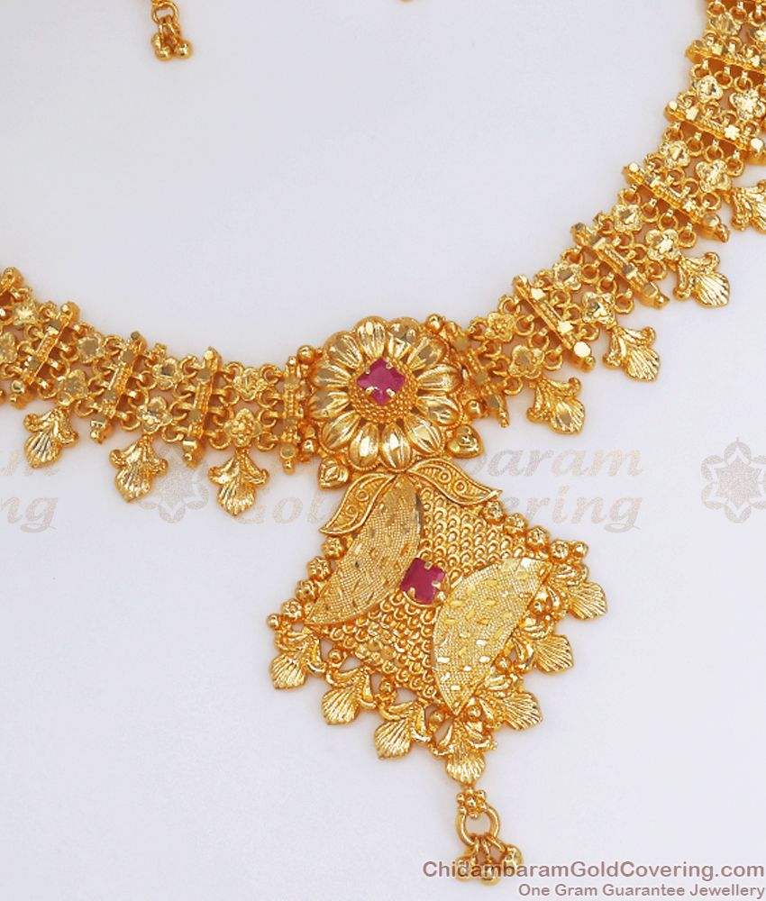 Pretty Gold Necklace Earring Combo Set Bridal Jewelry NCKN2857
