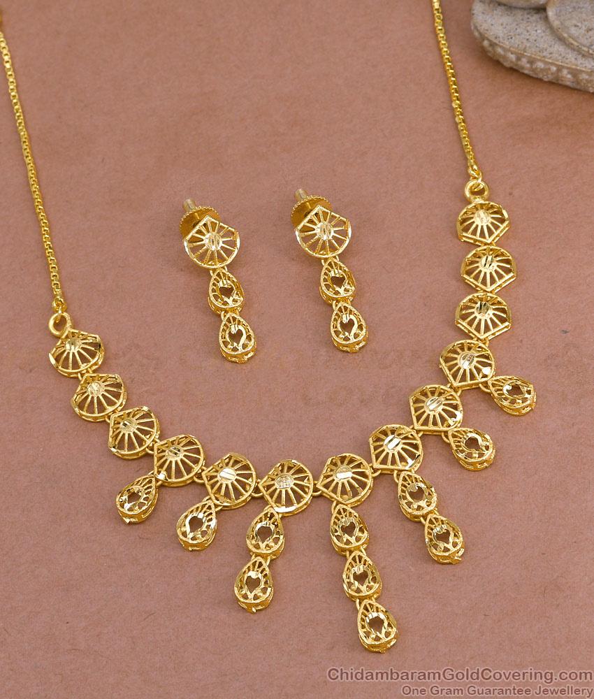 Light Weight Forming Gold Short Necklace With Pin Type Earring Design NCKN3922