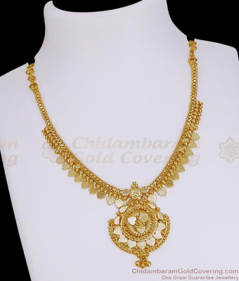 Beautiful Floral Design Gold Imitation Necklace With Heart Charms NCKN4289