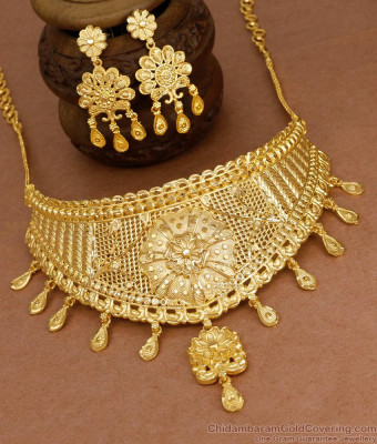 Beautiful Flower Design Forming Gold Choker Necklace For Women Wedding NCKN4341