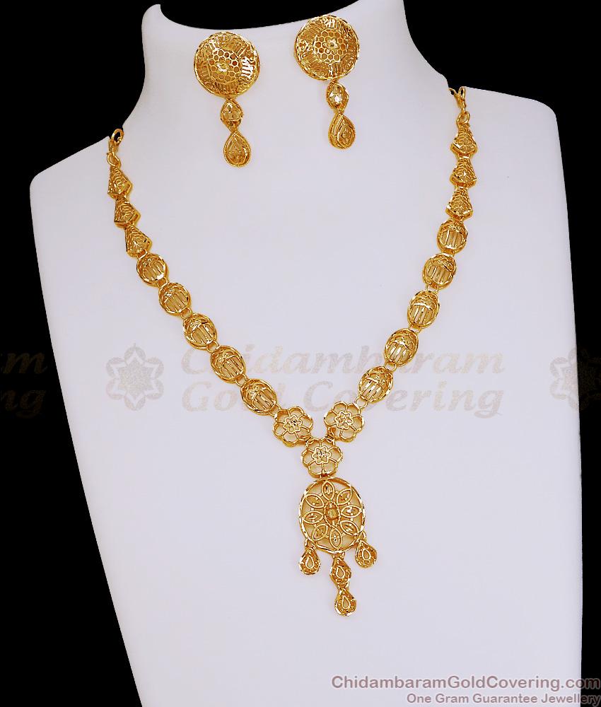 Plain Forming Gold Light Weight Necklace With Matching Earring NCKN4392