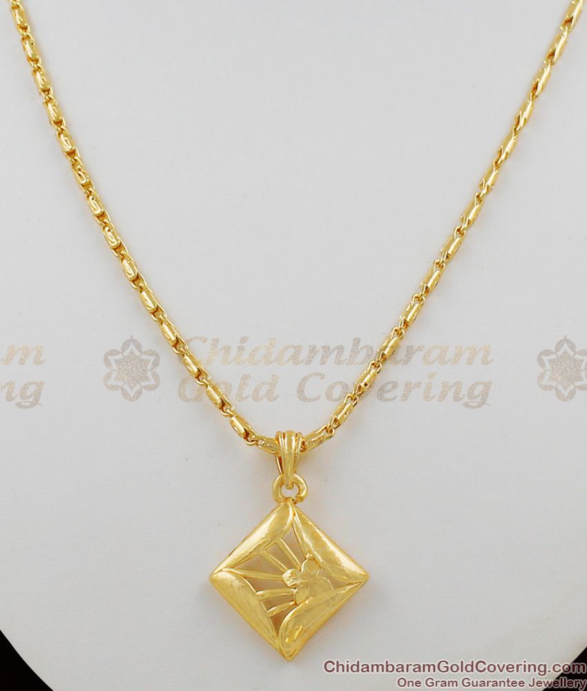 Elegant Gold Plated Flower Design Pendant Short Chain Collections SMDR251