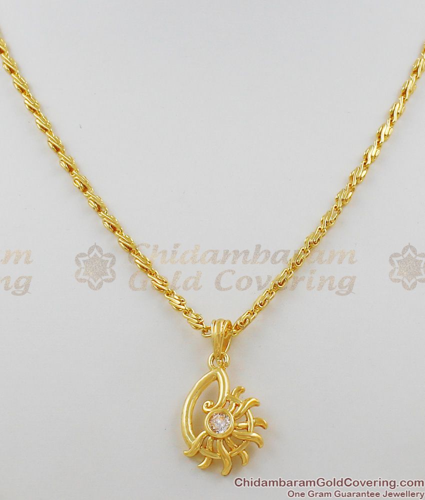Iconic Sun Rays Design CZ Stone Gold Short Chain Pendant For Daily Use SMDR254