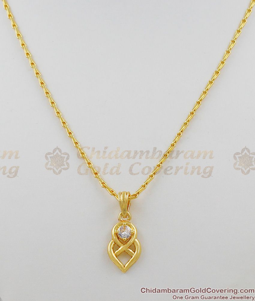 Solitarie Diamond Gold Pendant Pattern Short Chain Collections SMDR262