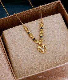 Beautiful Heart Shaped Golden And Black Beaded Pendant Chain SMDR2892 Beautiful Heart Shaped Golden And Black Beaded Pendant Chain SMDR2892