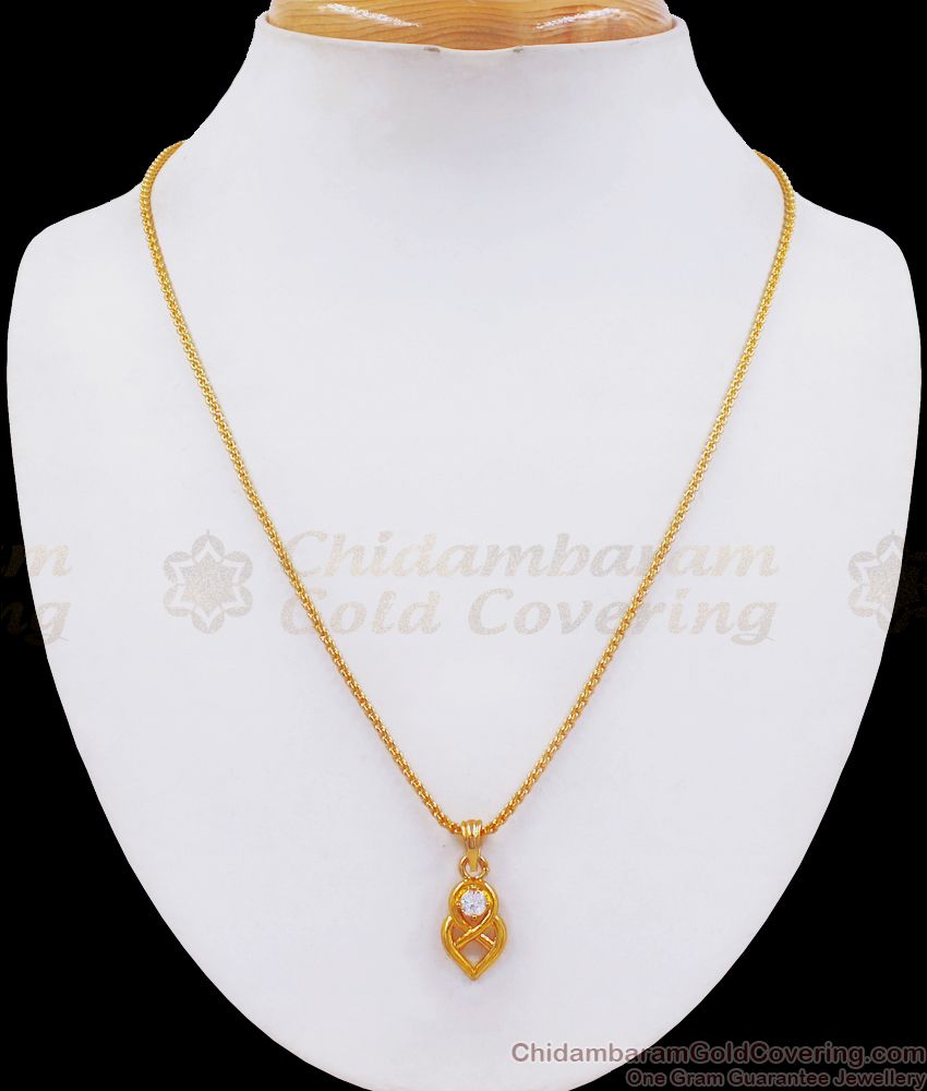 Elegant Gold Plated Small Pendant With Chain Online SMDR703