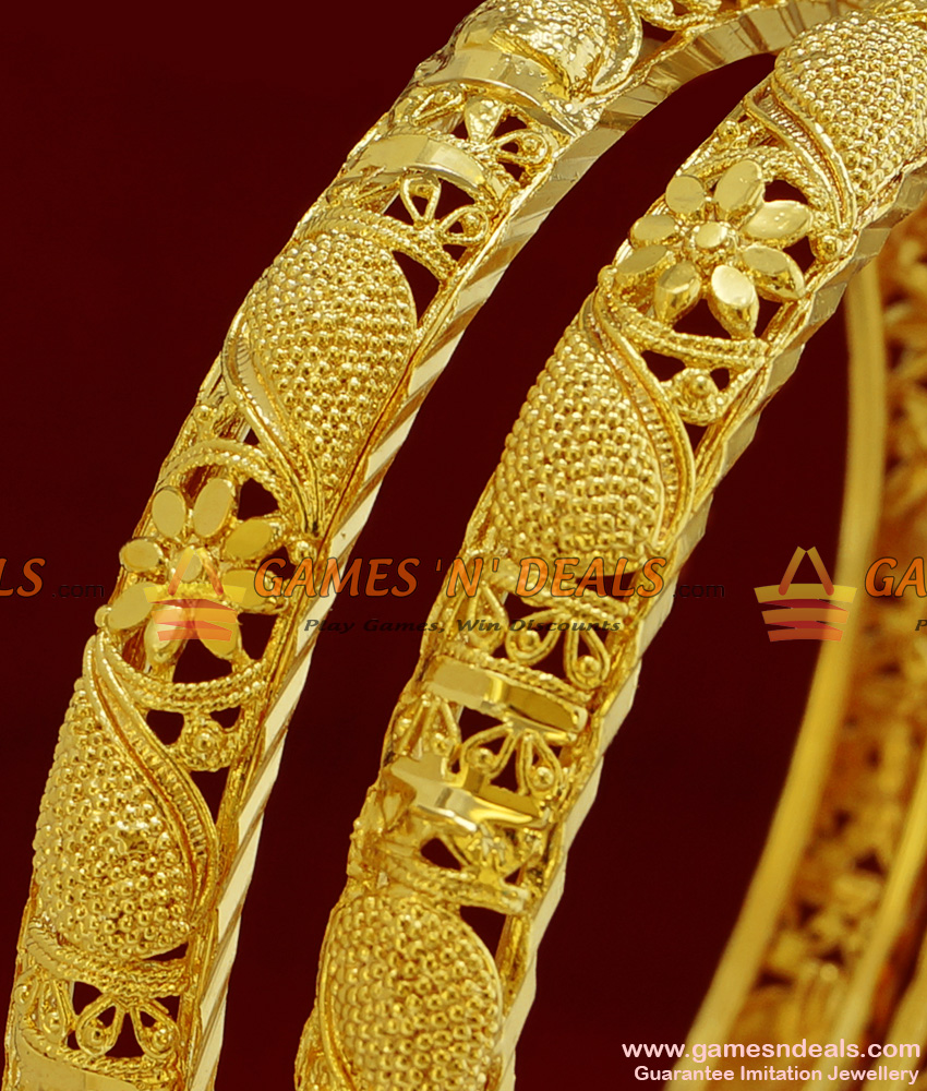 BR090-2.6 Size Party Design Gold Plated Imitation Jewelry Daily Wear Guarantee Bangles 