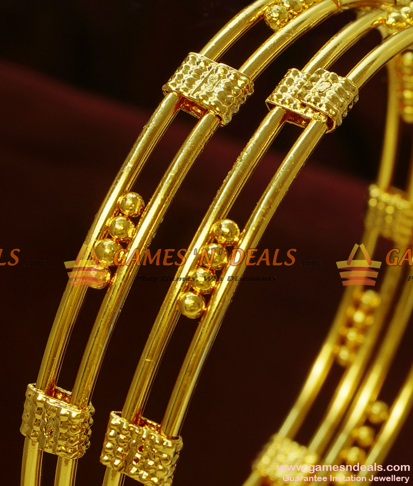 BR109-2.6 Size Light Weight 2 Pieces Set Daily Wear Gold Plated Bangles BR109-2.6 Size Light Weight 2 Pieces Set Daily Wear Gold Plated Bangles