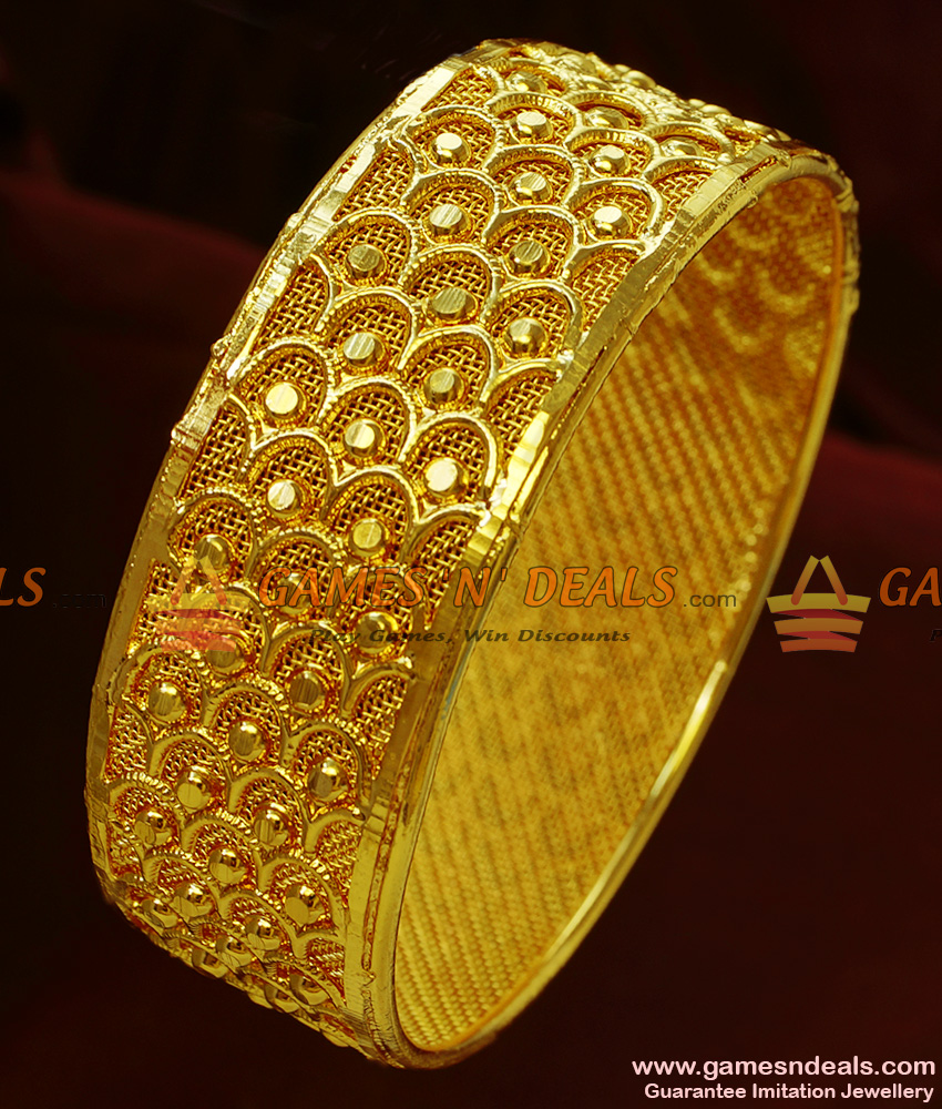 BR115-2.8 Size South Indian Single Piece Broad Peacock Bangle Imitation Jewelry BR115-2.8 Size South Indian Single Piece Broad Peacock Bangle Imitation Jewelry