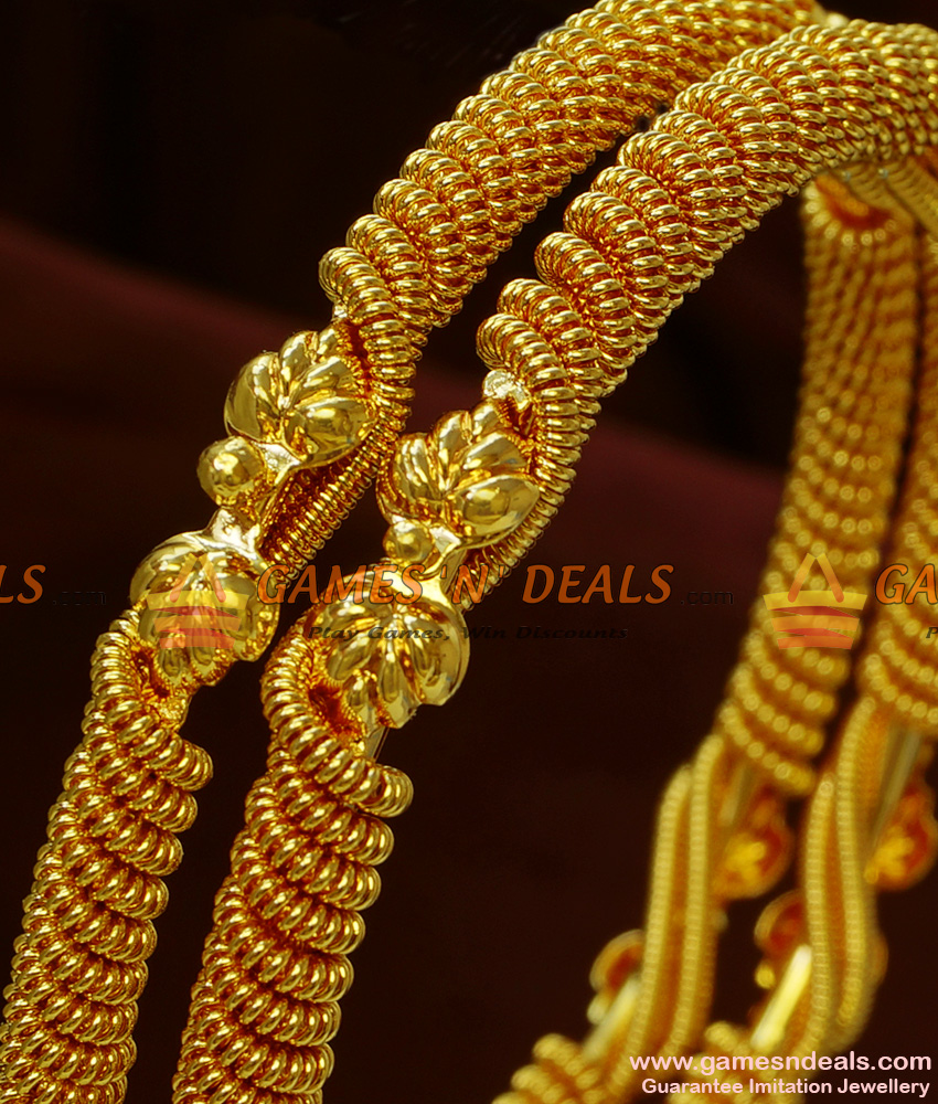 BR123-2.6 Size 24ct Gold Plated Flower Design Party Wear Full Spring Bangle BR123-2.6 Size 24ct Gold Plated Flower Design Party Wear Full Spring Bangle
