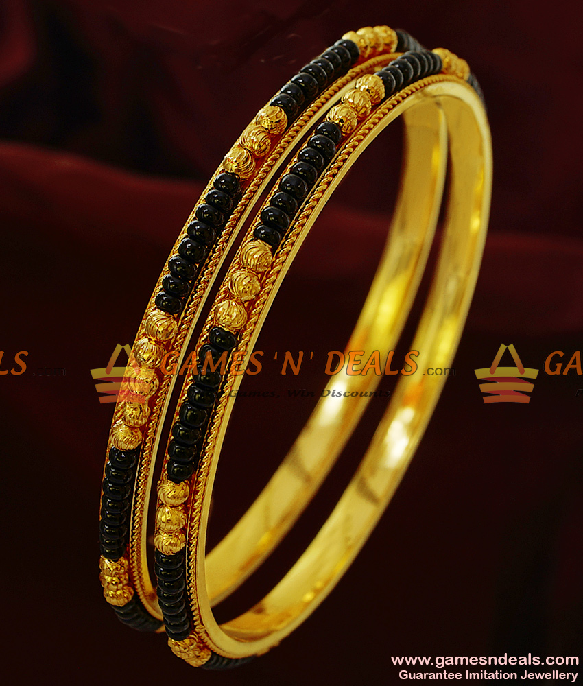 BR148-2.6 Size Gold Plated Traditional Karugamani Black Beads Bangles