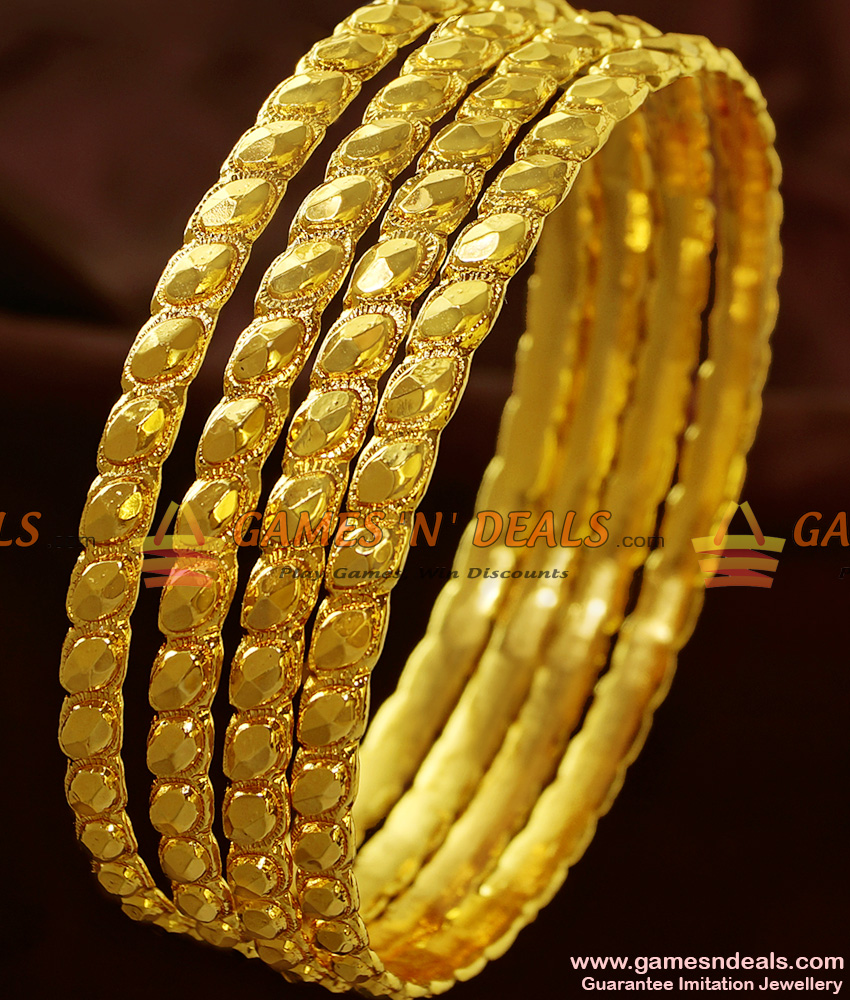 BR230-2.4 Size Traditional Gold Tone Four Pieces Imitation Muthu Bangle BR230-2.4 Size Traditional Gold Tone Four Pieces Imitation Muthu Bangle