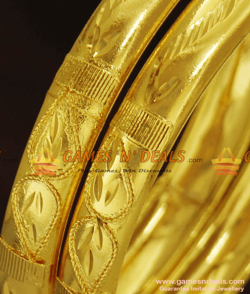 BR248-2.8 Size Shiny Leaf Pattern Thick Bangles for Daily Use BR248-2.8 Size Shiny Leaf Pattern Thick Bangles for Daily Use