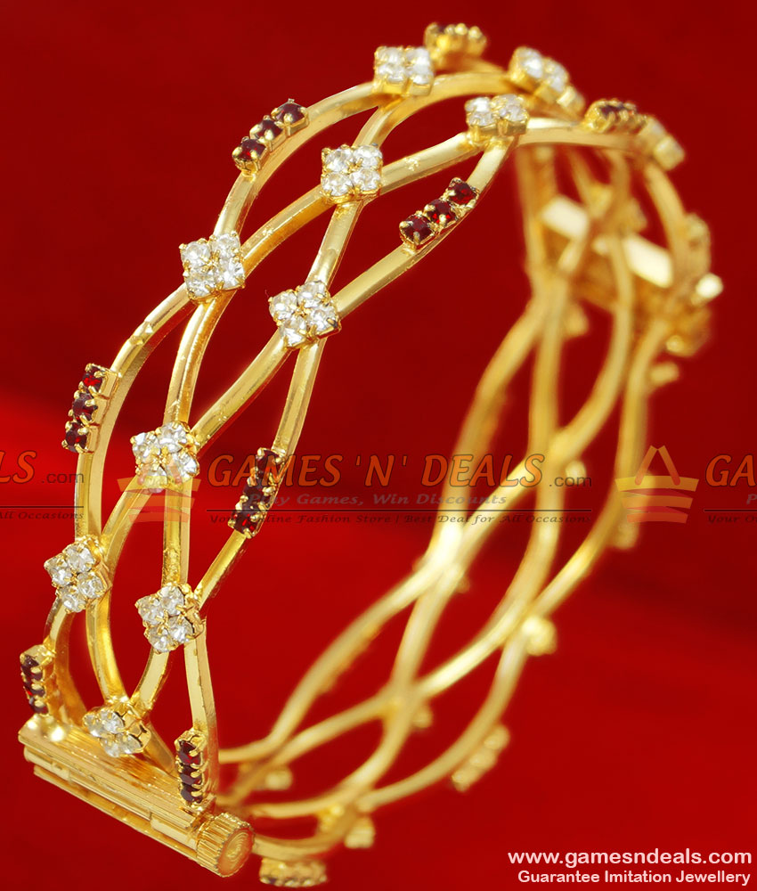 BS024-2.6 Size Gold Plated Screw Type Design Ad Stone Party Wear Bangle BS024-2.6 Size Gold Plated Screw Type Design Ad Stone Party Wear Bangle
