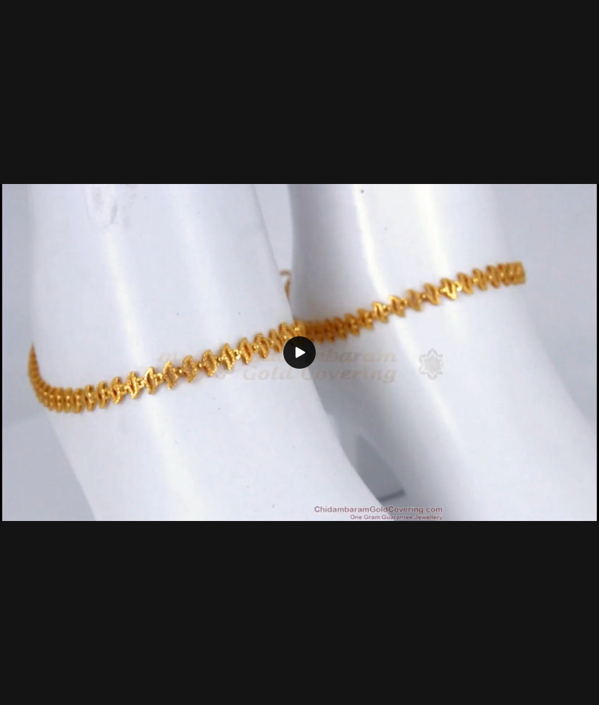10.5 Inch Attractive Model Design Gold Anklets For Party Wear ANKL1108 10.5 Inch Attractive Model Design Gold Anklets For Party Wear ANKL1108