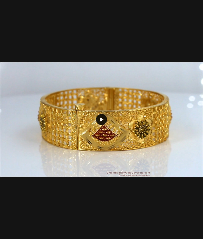 BR1532-2.4 Trendy Gold Kada Bangle Design Screw Type Forming Collection BR1532-2.4 Trendy Gold Kada Bangle Design Screw Type Forming Collection