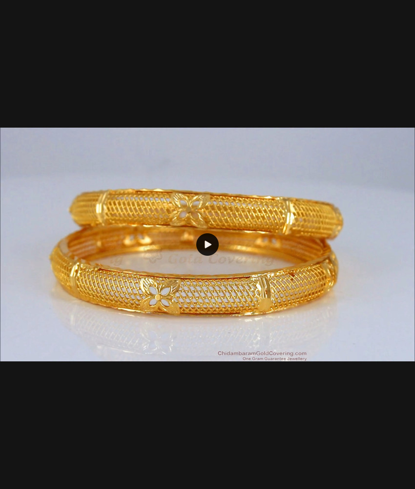 BR1892-2.10 Size Beautiful Gold Plated Bangles Net Pattern Flower Design BR1892-2.10 Size Beautiful Gold Plated Bangles Net Pattern Flower Design