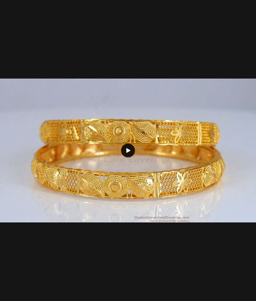 BR1960-2.8 Size Gold Plain Bangles Net Pattern Kerala Design BR1960-2.8 Size Gold Plain Bangles Net Pattern Kerala Design