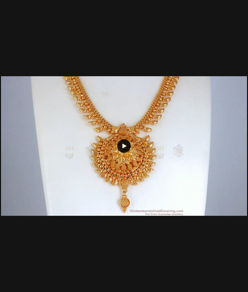 Plain Flower Design Gold Necklace For Women Gold Plated Jewelry NCKN1875