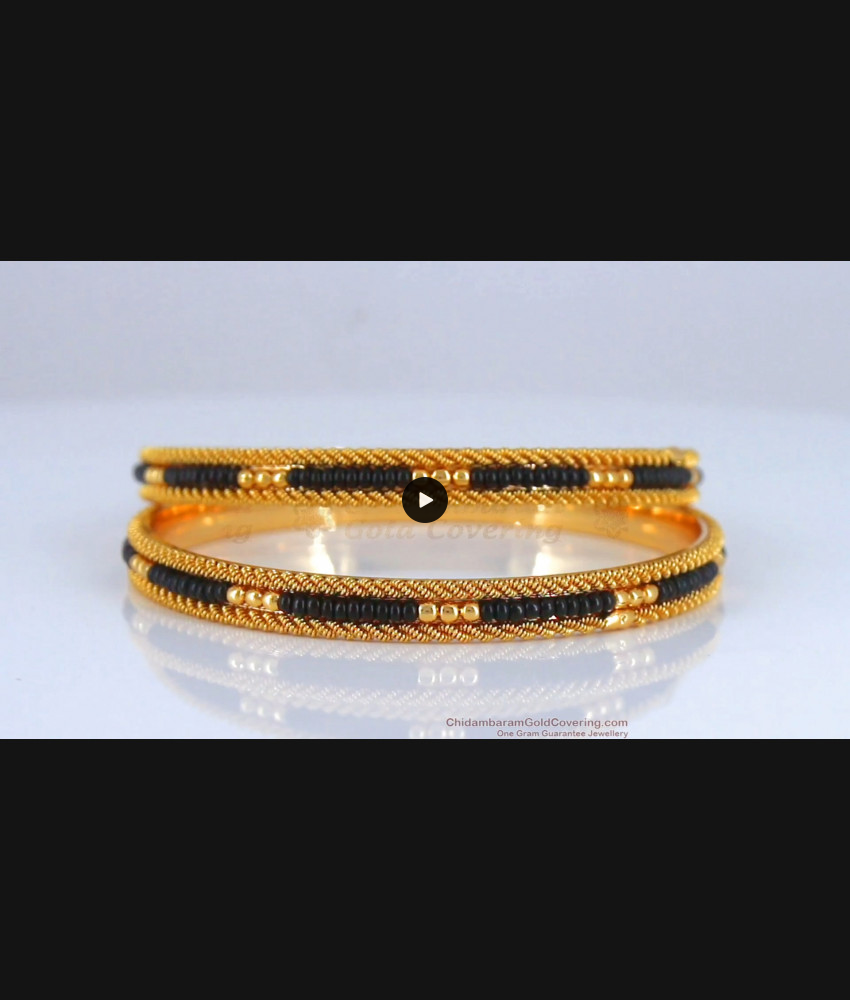 BR1717-2.8 Gold Spiral Design Karugamani Gold Bangles Shop Online
