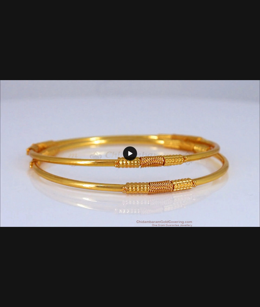 BR1749-2.10 Sleek Threaded Design Gold Bangle Daily Wear