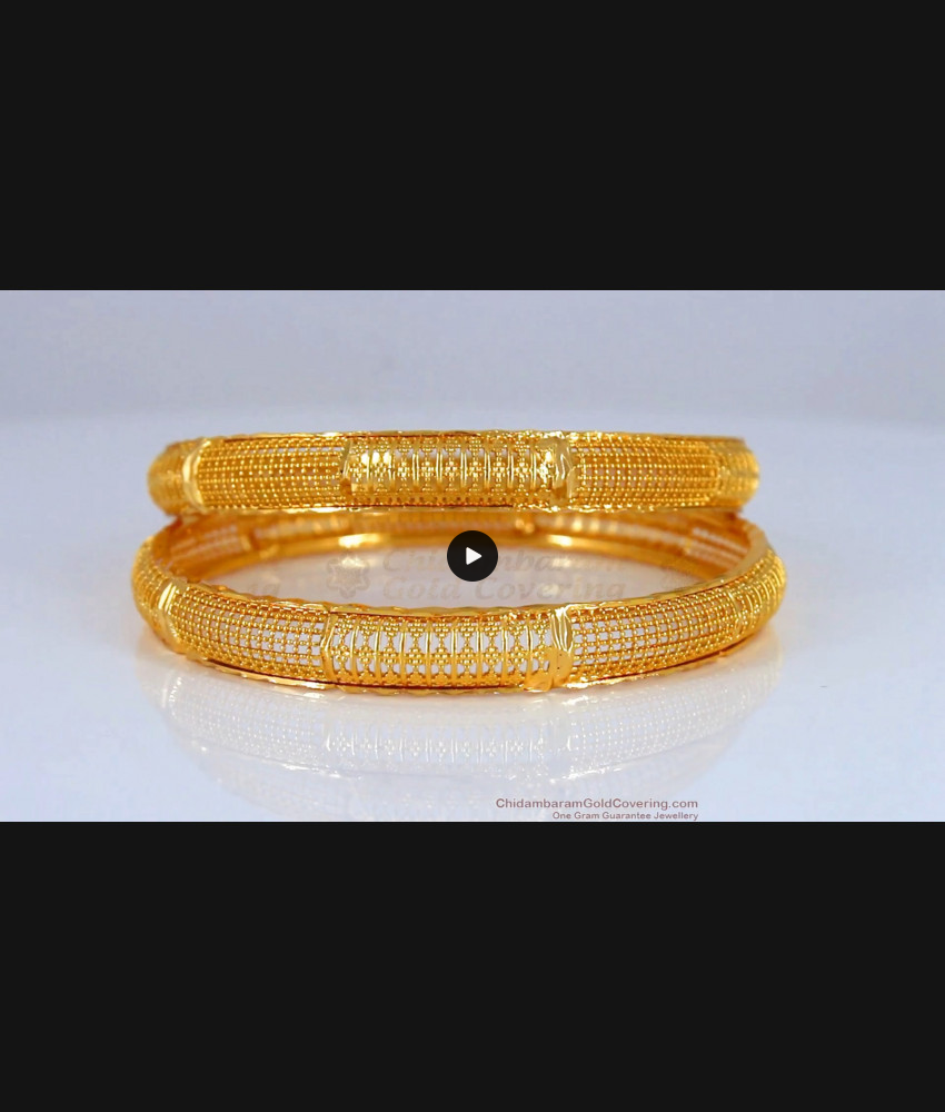 BR1778-2.8 Simple Flower Pattern Gold Bangle Daily Office Wear