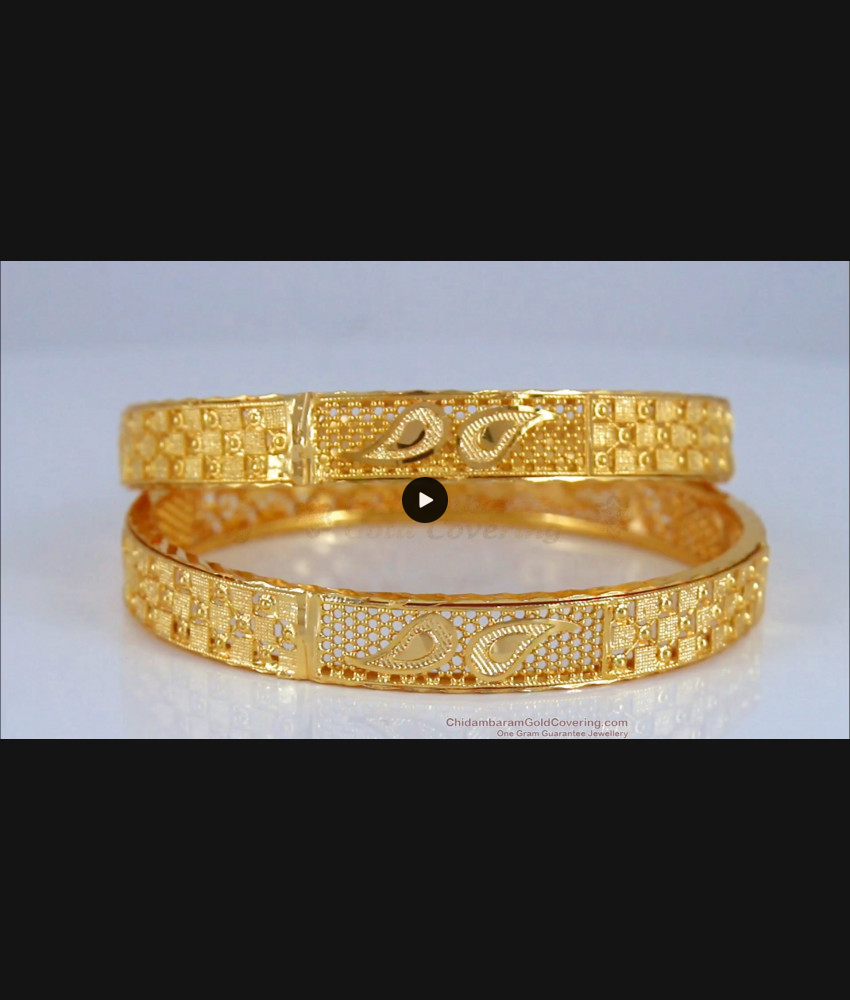 BR1899-2.6 Size Leaf Design Gold Imitation Bangles Bridal Wear